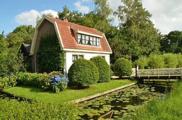 Attractive Front Gardens